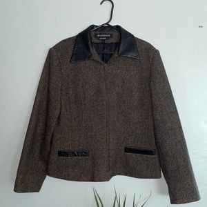 Braebrook Jacket Size Large (VINTAGE)
